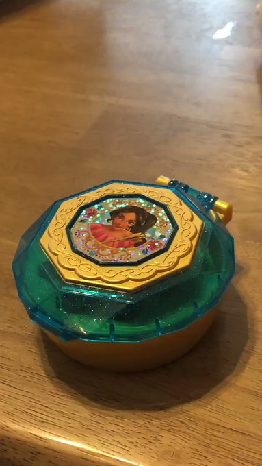 じゃんっ!我が家にも『ミュージカルコンパクト』がやってきました💎✨#アバローのプリンセスエレナ#ミュージカルコンパクト# じゃんっ!我が家にも『ミュージカルコンパクト』がやってきました💎✨#アバローのプリンセスエレナ#ミュージカルコンパクト#