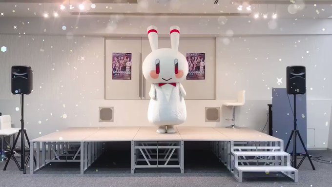 イ〜セカンダル 行こう♪楽しくなって踊りだしたイックです🐰❣️#ロビハチ #robihachi #イック イ〜セカンダル 行こう♪楽しくなって踊りだしたイックです🐰❣️#ロビハチ #robihachi #イック