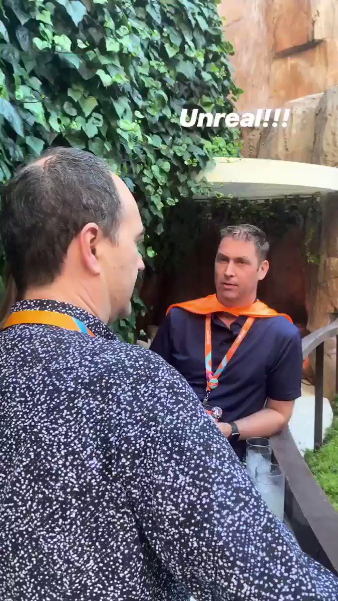 Creatuity: Omg! This is so beautiful. Be on the lookout for some quick #PreImagine interviews coming up next. #MagentoImagine https://t.co/YPM5e6yFP4