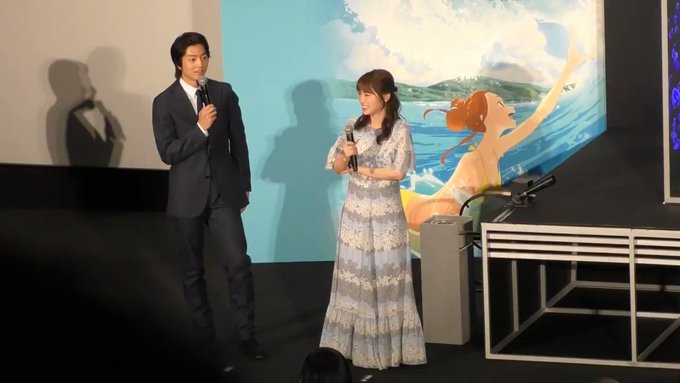 映画「きみと、波にのれたら」(6月21日公開)の完成披露舞台挨拶で片寄涼太さんが水槽から登場!#きみと波にのれたら #片 映画「きみと、波にのれたら」(6月21日公開)の完成披露舞台挨拶で片寄涼太さんが水槽から登場!#きみと波にのれたら #片