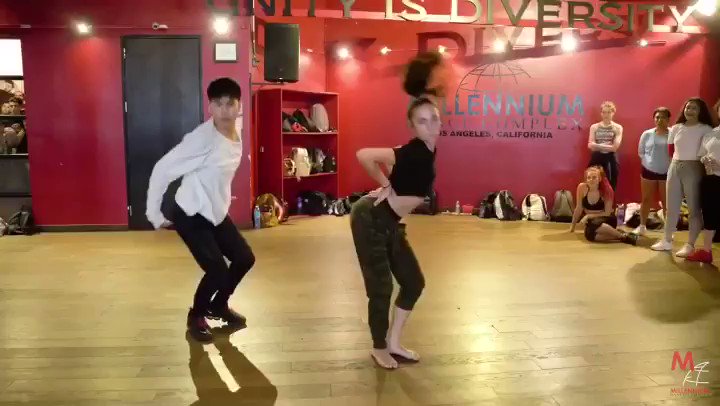 Wow! These 2 are magical together. @kayceericeofficial @seanlew @brianfriedman #ThinkinBoutYou https://t.co/fpB2s0oB0s