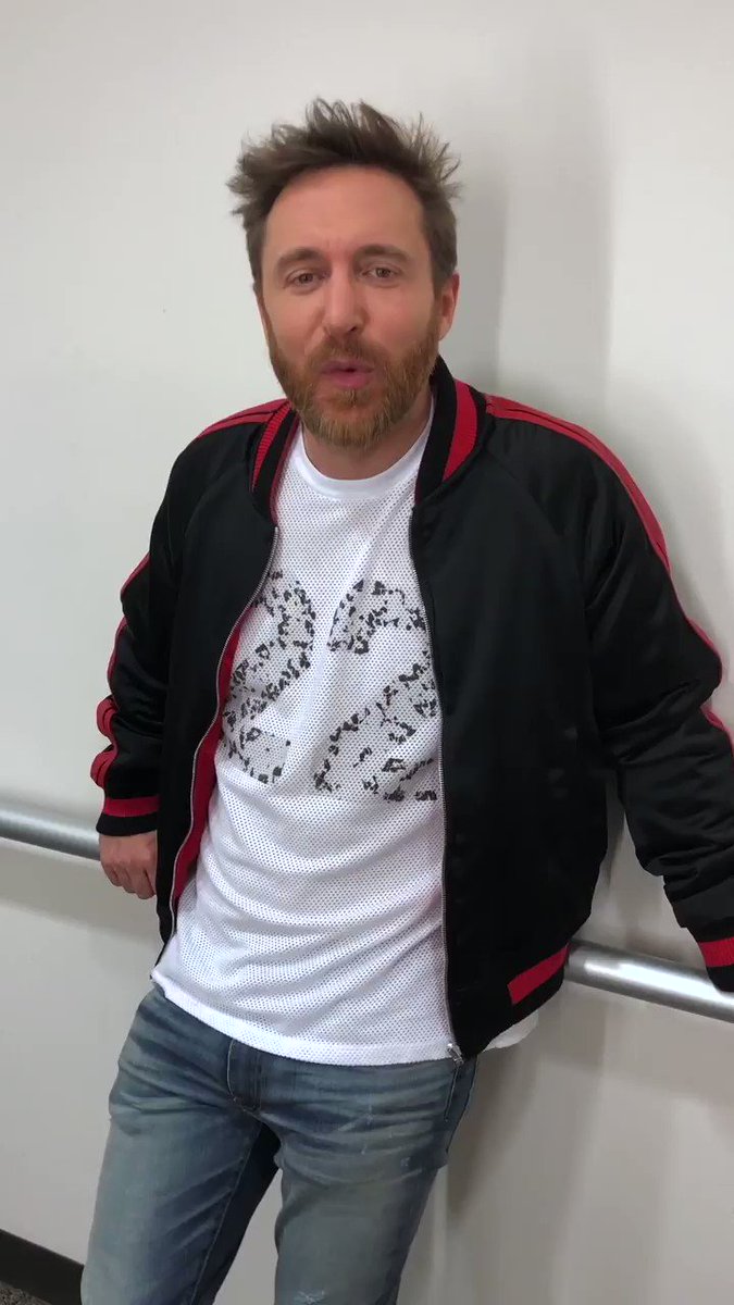 RT @davidguetta: Post and tag me if you’re using my #Stay @Snapchat lens! 
Find it here ????????????  https://t.co/bqTQlP7gm1 https://t.co/lEz3zCm0gB
