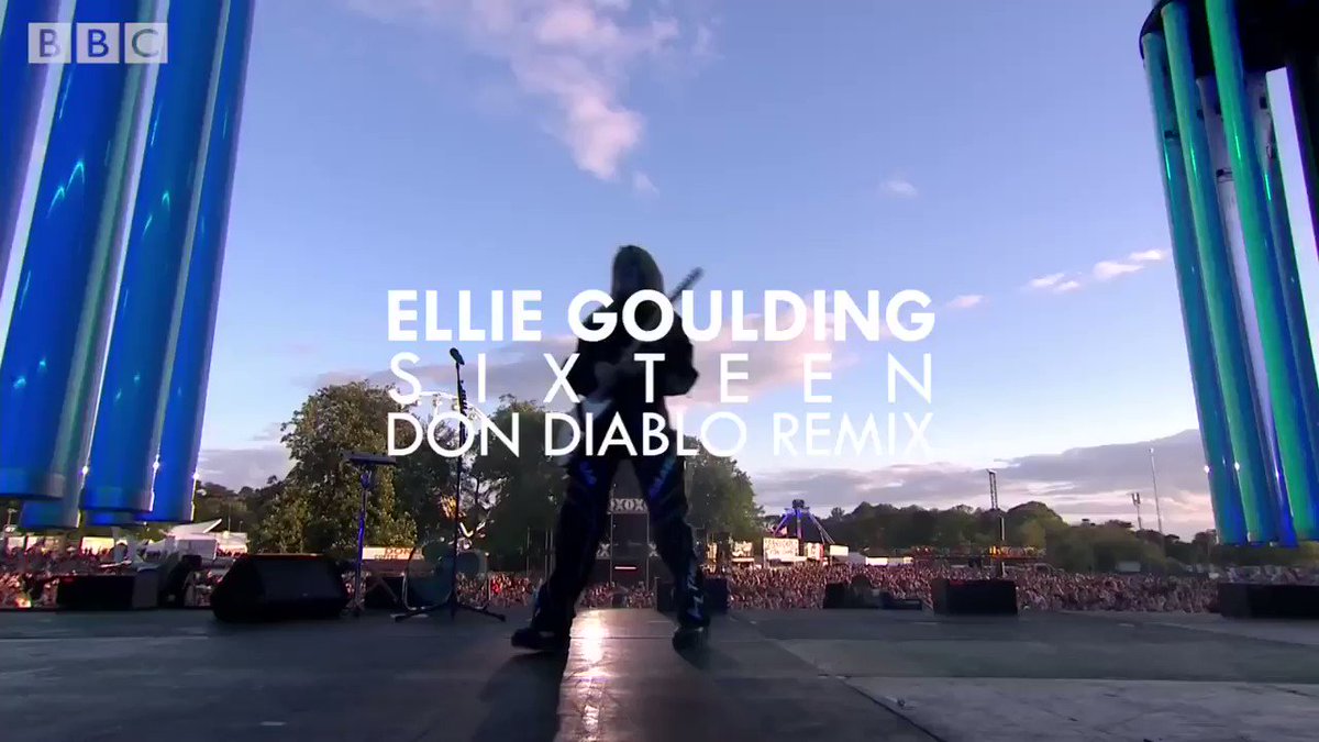 RT @DonDiablo: The amazing @EllieGoulding performing my remix of ‘Sixteen’ live ???????? https://t.co/xGaz3M9g5c https://t.co/KFFHdVyz8R
