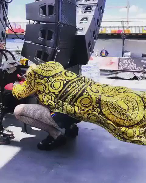Madame ❌ is almost ready ...............are you? ????️‍????????????️‍????????????️‍???????? @Versace #madamex #worldpridenyc #stonewall50 https://t.co/Vk8MGO4kRt