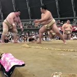 RsSwW-WvqzfouHtH.jpg:thumb