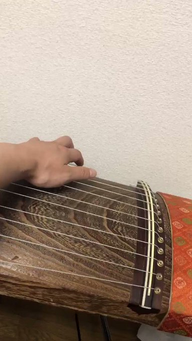 「舞台 この音とまれ!」大千穐楽おめでとうございます。東京公演を観て沢山の刺激を得たので俺もお箏を頑張ろんと思ふ🐲良い作 「舞台 この音とまれ!」大千穐楽おめでとうございます。東京公演を観て沢山の刺激を得たので俺もお箏を頑張ろんと思ふ🐲良い作