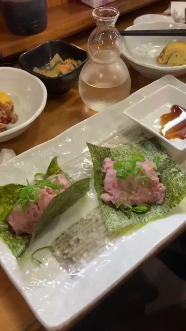 与論島の夜 PM8:00いつもの店#Island yoron#JAPAN昭和な感じ 🍶🐙俺好き❣️🐙🐉❣️🏝🎠若い方と🐥 与論島の夜 PM8:00いつもの店#Island yoron#JAPAN昭和な感じ 🍶🐙俺好き❣️🐙🐉❣️🏝🎠若い方と🐥