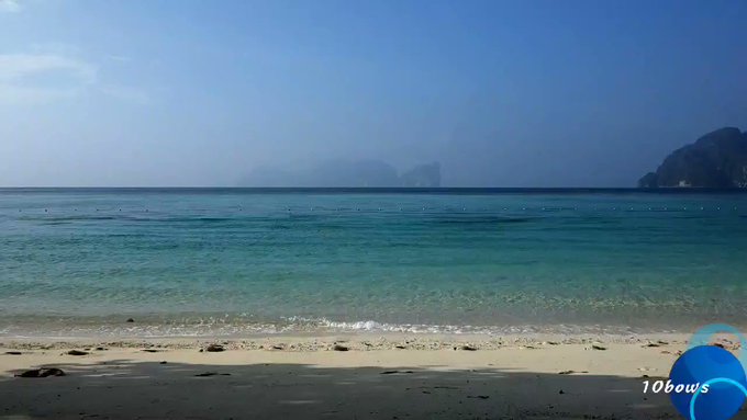 何の心配も無く波音聞いて眠っていた頃が懐かしい。🏝️🏝️#thailand #phiphiisland #phiphi 何の心配も無く波音聞いて眠っていた頃が懐かしい。🏝️🏝️#thailand #phiphiisland #phiphi