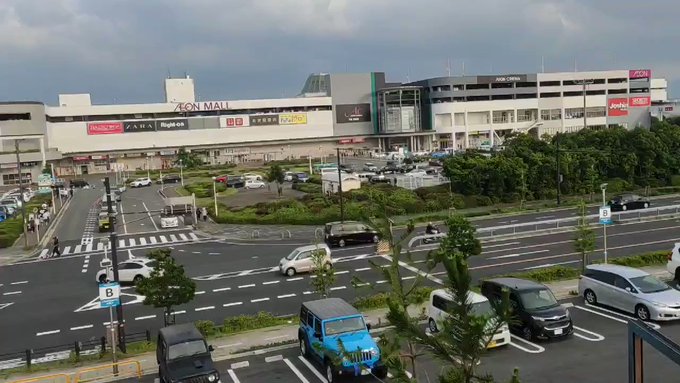 昨日オープンしたばかりの泉南ロングパークの展望台から泉南イオンを動画で撮ってみたよ〜!!バックミュージックにはハッピーシ 昨日オープンしたばかりの泉南ロングパークの展望台から泉南イオンを動画で撮ってみたよ〜!!バックミュージックにはハッピーシ