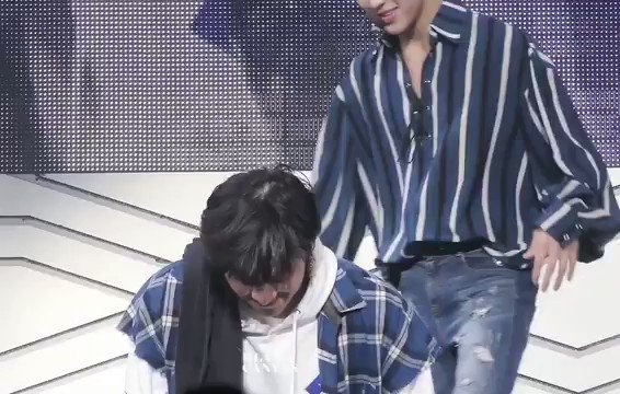 何度見ても最後の猫みたいな仕草が可愛過ぎて💖#GOT7 #JB #BamBam #BBam 何度見ても最後の猫みたいな仕草が可愛過ぎて💖#GOT7 #JB #BamBam #BBam