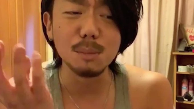 勝手に「全人類」が1度は経験したことあることだと思ってた←カナブンよ..誰の命令なの?なにかの罰ゲームでわたしにぶつかり 勝手に「全人類」が1度は経験したことあることだと思ってた←カナブンよ..誰の命令なの?なにかの罰ゲームでわたしにぶつかり