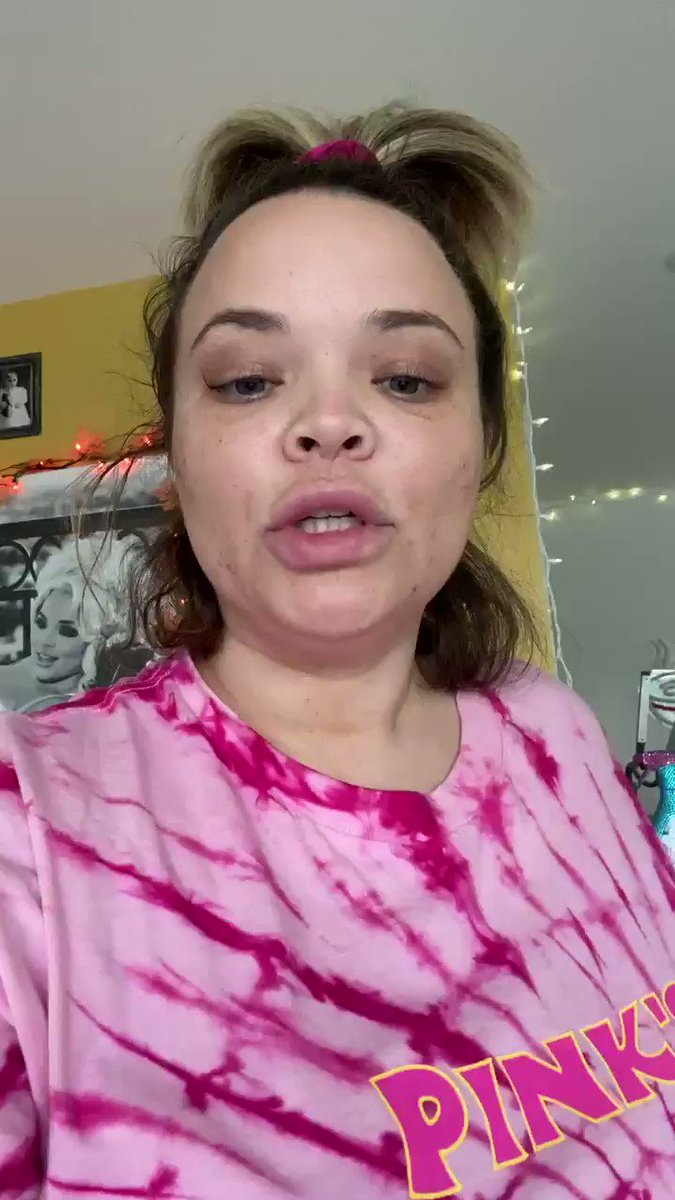 Searching for Trisha Paytas pictures? See them on Lookedon.com