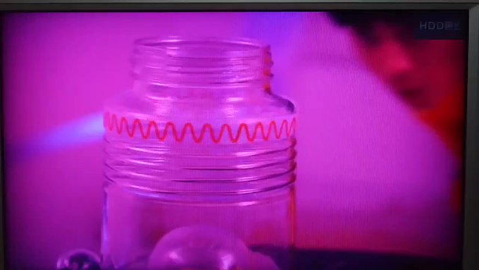 春巻先生の知能テスト レベル0.5条件反射でチョ〜ップ!からのやっぱり怪しい水を飲んじゃう😂😂個人的にレベル0.5がいち 春巻先生の知能テスト レベル0.5条件反射でチョ〜ップ!からのやっぱり怪しい水を飲んじゃう😂😂個人的にレベル0.5がいち
