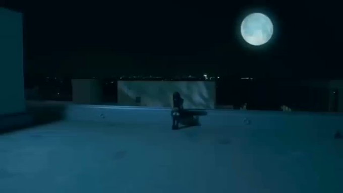 梅ノ木坂ベラがオリジナル『妖怪人間ベム』の主題歌を歌っています。出て来てから初めて出す声です。ドラマの背景が解りました。 梅ノ木坂ベラがオリジナル『妖怪人間ベム』の主題歌を歌っています。出て来てから初めて出す声です。ドラマの背景が解りました。