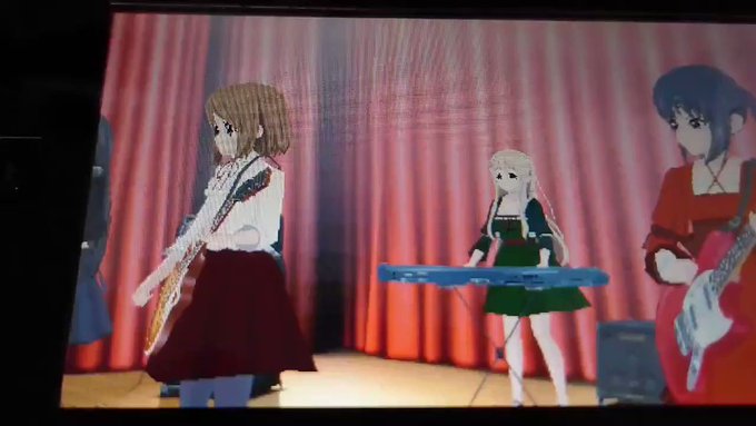 ゲーム画面はこんな感じです!実はこのゲーム初公開!中野梓さんのゴシック衣装、PV衣装、レイジー衣装が見られるのです!さら ゲーム画面はこんな感じです!実はこのゲーム初公開!中野梓さんのゴシック衣装、PV衣装、レイジー衣装が見られるのです!さら