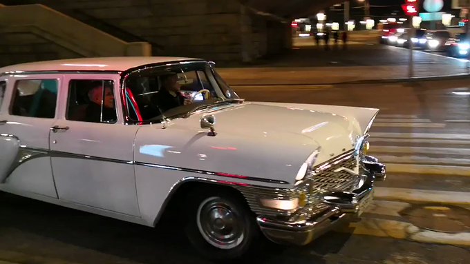 珠玉のコンディションのソ連の高級車、チャイカをどうぞ。ほしいなぁ。日本と違って維持に必要な部品がめちゃくちゃリーズナブル 珠玉のコンディションのソ連の高級車、チャイカをどうぞ。ほしいなぁ。日本と違って維持に必要な部品がめちゃくちゃリーズナブル