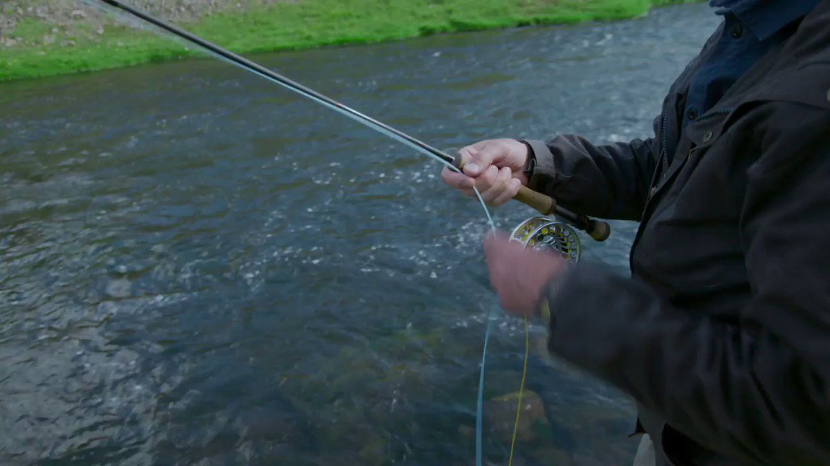 ‘The thing about Salmon fly fishing is it’s very much about techniques… But if it was easy, it wouldn't really be worth doing’ - #JeremyWade  Will #JeremyWade land a giant Icelandic Atlantic Salmon? Find out tomorrow at 8pm on @NatGeoUK   #angling #Iceland #AtlanticSalmon https://t.co/tHIA8HwBjb