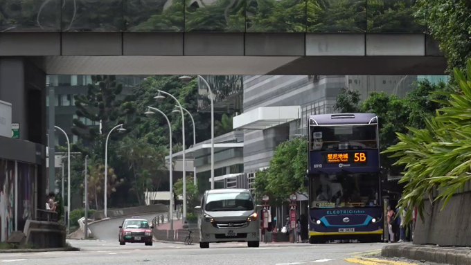 Debut of the double decker electric bus!香港シティバス 2階建電気バス デビュー Debut of the double decker electric bus!香港シティバス 2階建電気バス デビュー