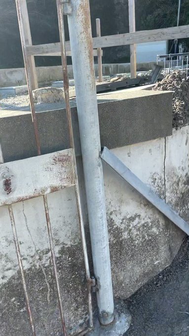 やっと建物の基礎が入りましたー!月末には木材が到着、いよいよ建物が!んごおおおおい!!#勝浦#サウナ#プライベートサウナ やっと建物の基礎が入りましたー!月末には木材が到着、いよいよ建物が!んごおおおおい!!#勝浦#サウナ#プライベートサウナ