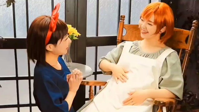 🏠 cos・動画 [ 魔女の宅急便 ]🫧 おソノさんとの日常 🫧🍞 うみちゃん　🧹 kana🎥/🎬 eri#コスプレ #