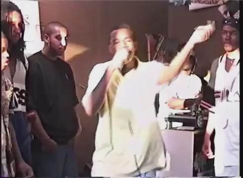 RT @LitFreestyles: 19 Year Old Kanye ???????? https://t.co/EB5nzXVnZV