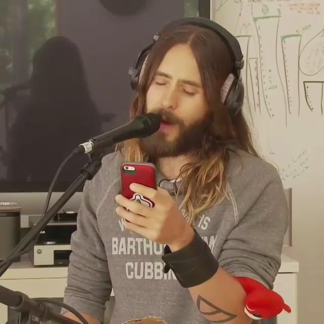 RT @30SECONDSTOMARS: Remember this? Own the MARS Summer Sessions, available exclusively from @VyRT! → http://t.co/WYC08r5Vff #TBT http://t.…