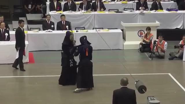 平成25年 国民体育大会 少年の部 準決勝福岡対栃木 大将戦勇(東福岡)対入江(小山)赤 引き面#剣道 平成25年 国民体育大会 少年の部 準決勝福岡対栃木 大将戦勇(東福岡)対入江(小山)赤 引き面#剣道