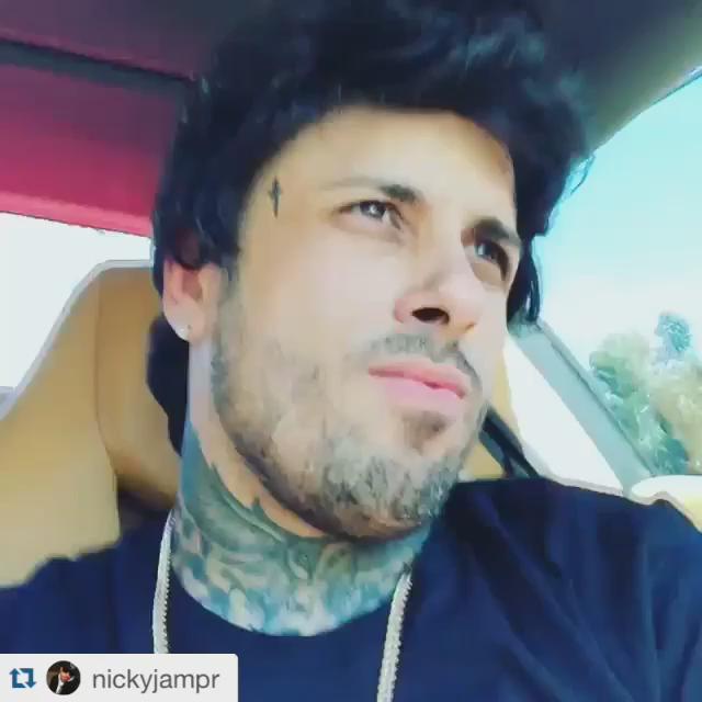 Mi hermano gemelo!!! 
my twin brother!!!    #Repost @nickyjampr
・・・
???????????? http://t.co/hPrR0Mo8S7