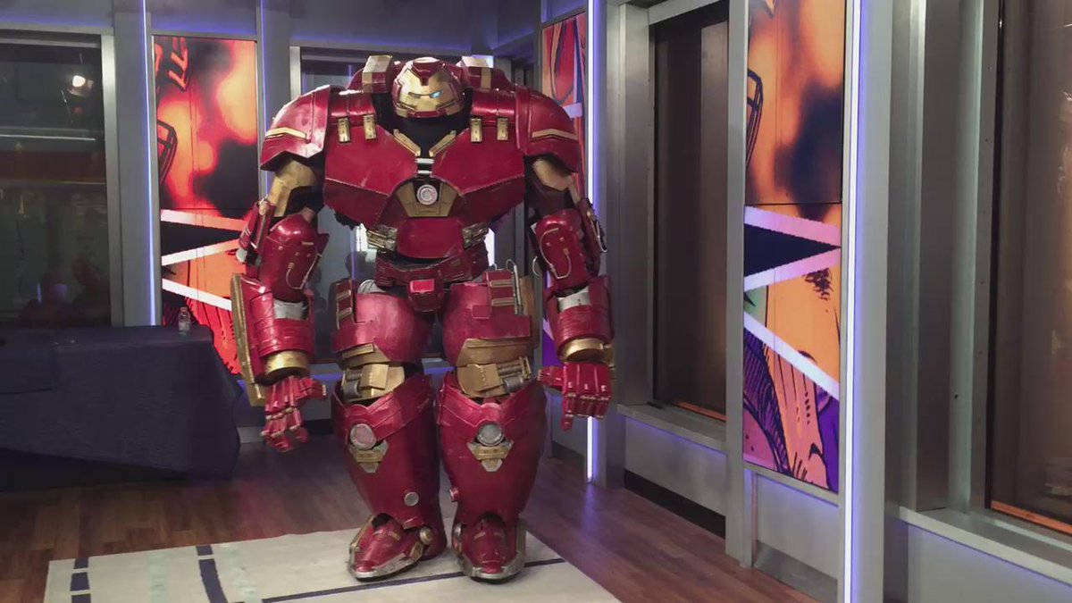 RT @foxandfriends: This is definitely the best Halloween costume you will see this year! #HULKBUSTER http://t.co/NMYOZvXUPo