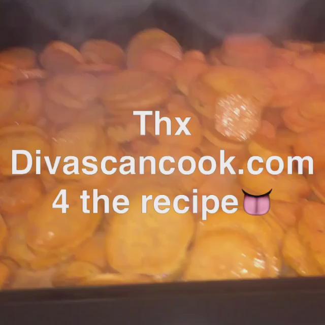 It went down today -southern style candied yams. #happythanksgiving ???? https://t.co/HzJlwQLbvw