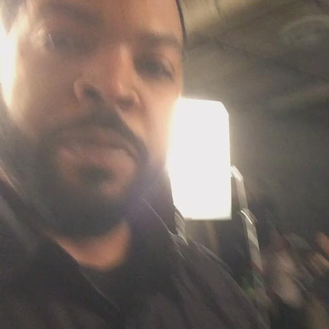 Doing Ride Along 2 promos with dumb ass Kevin Hart! Pray for me... https://t.co/3pHn9n5tyb