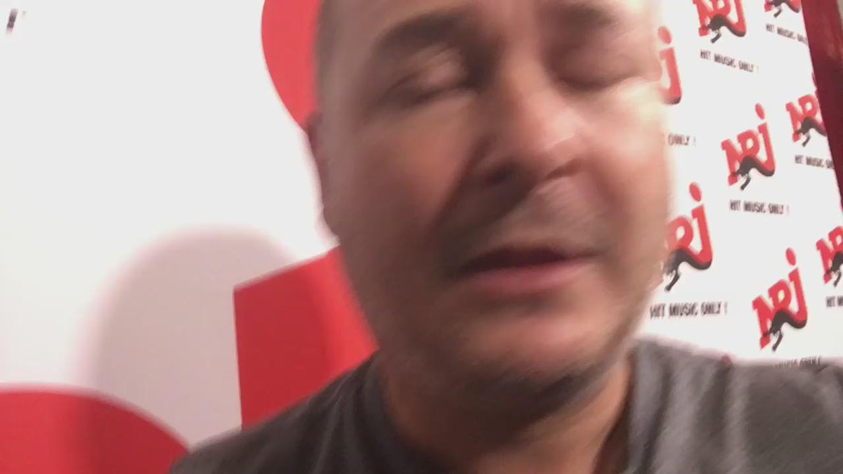 RT @cauetofficiel: Je veux pas donner le prixxxxx ???????????? @davidguetta @NRJhitmusiconly https://t.co/sgcSnlbHV4