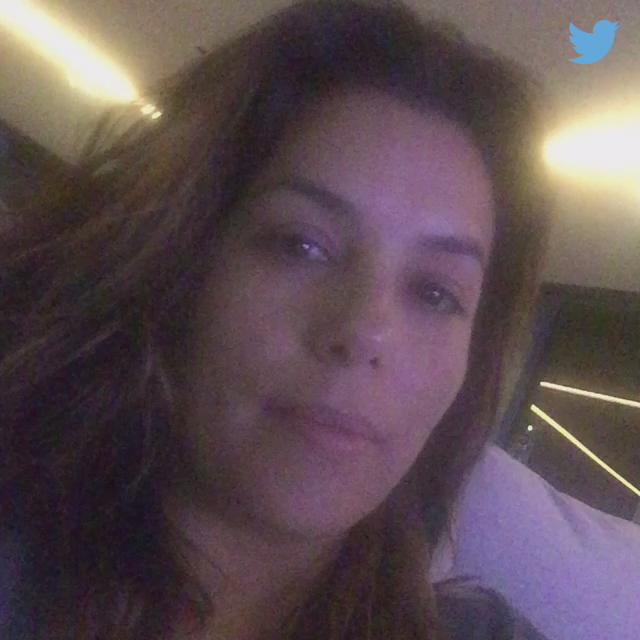 .@IamVeRoNiCaG asked: why are you all sweating if there is electricity? #Telenovela https://t.co/2GACLNcIU1
