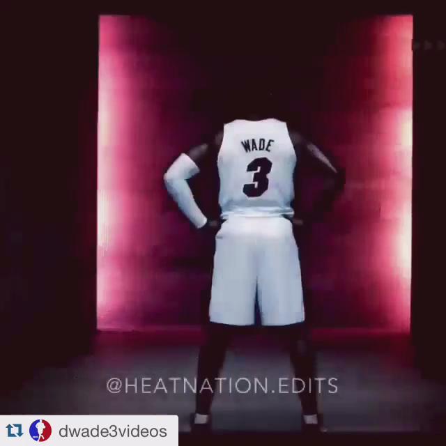 RT @SebastianFBGM: RT to send Dwyane Wade to the All Star Game???? @DwyaneWade #NBAVote #WadeCounty https://t.co/yH3VTOS5D3