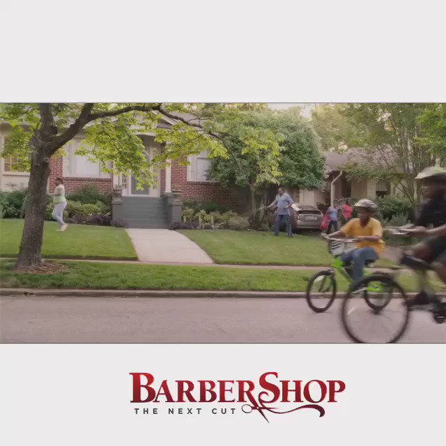On April 15th getting a fresh cut @barbershopmovie https://t.co/bcuGUTPET6