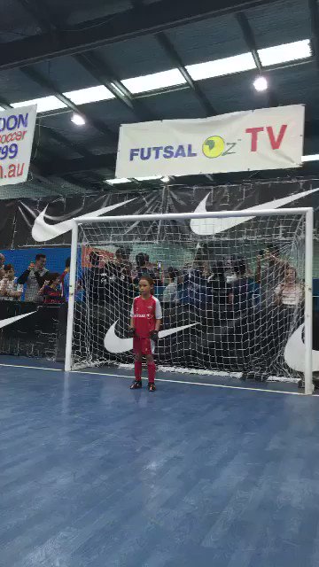 We even have Futsal at the @ArnoldSports Australia. Look at this unstoppable goalie! https://t.co/v0adhV2Cb8