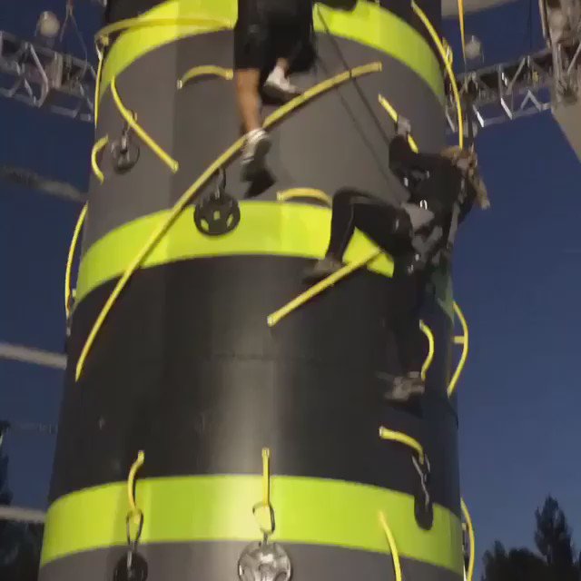 Testing a dangerous challenge for tonight show on STRONG  won't believe your eyes! What guys these women have ! 8/9c https://t.co/x9GMu0MWN5