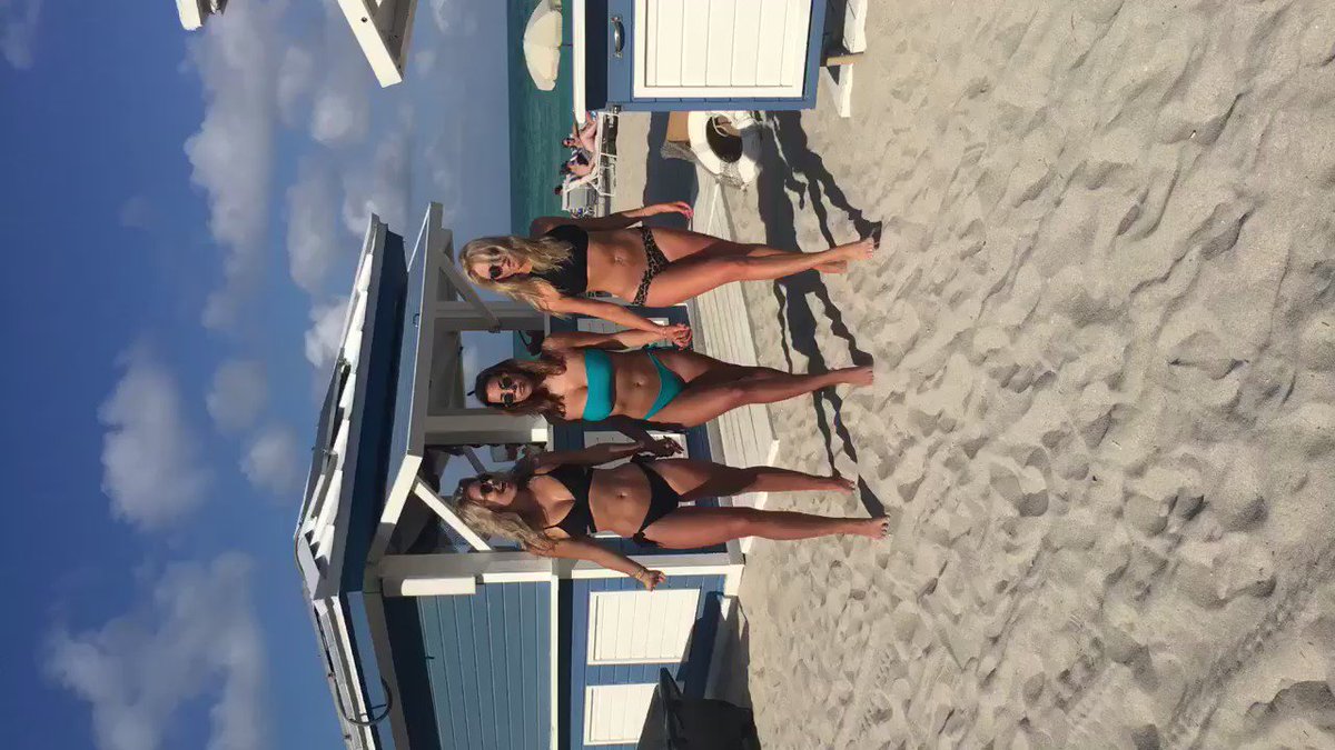 RT @ABikiniADay: You guys follow us on snapchat right? Username: TashAndDev ???? https://t.co/qQKVE0Gre6