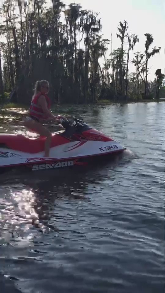 The Fast and the Furious ????⚡️⚡️⚡️ #seadoo #jetski #thefastandthefurious https://t.co/Hem4ZpgGTS