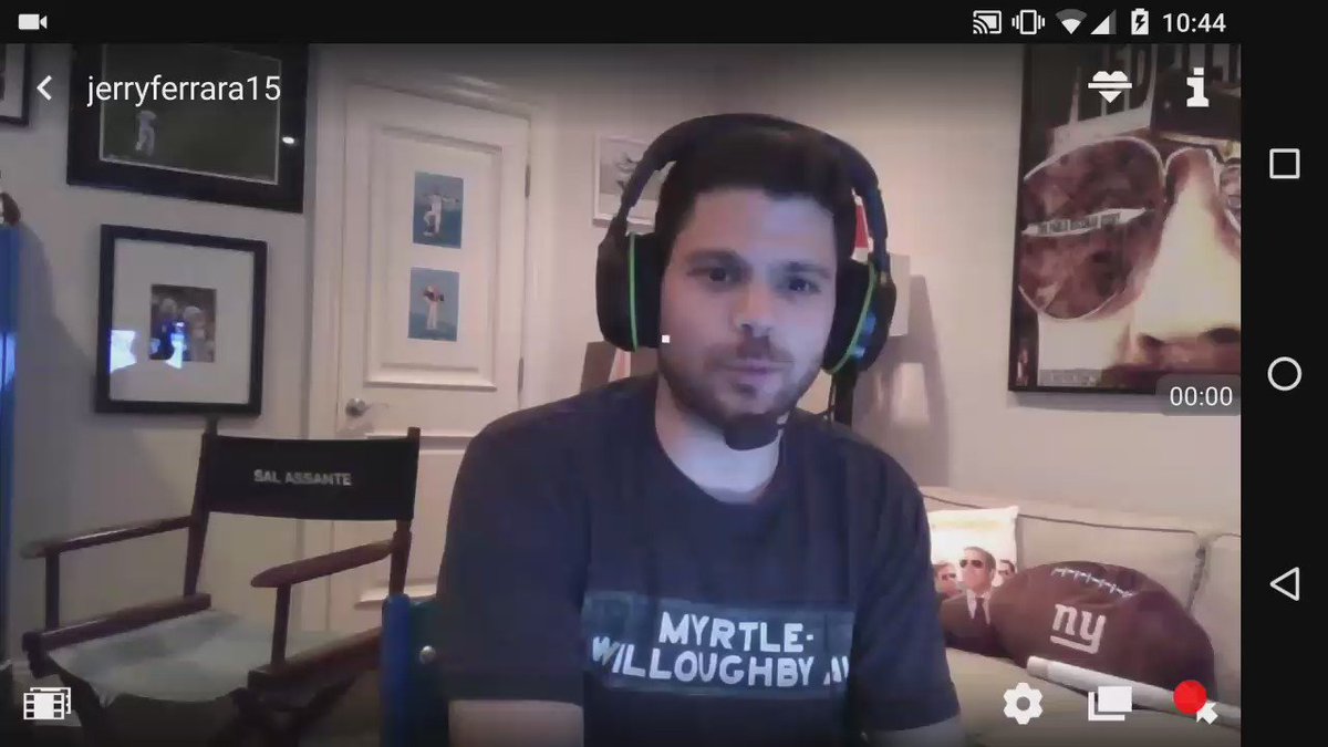 RT @GameTyrant: Grats to @jerryferrara for hitting 1k followers on https://t.co/NR8zVLIaCK ! He is live and getting real with chat! https:/…