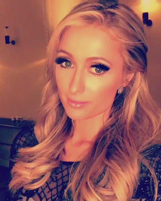 RT @pachamacau: @ParisHilton is ready for a party - are you? #pachamacau #parishilton #summerlovepoolparty #poolparty #pacha https://t.co/4…