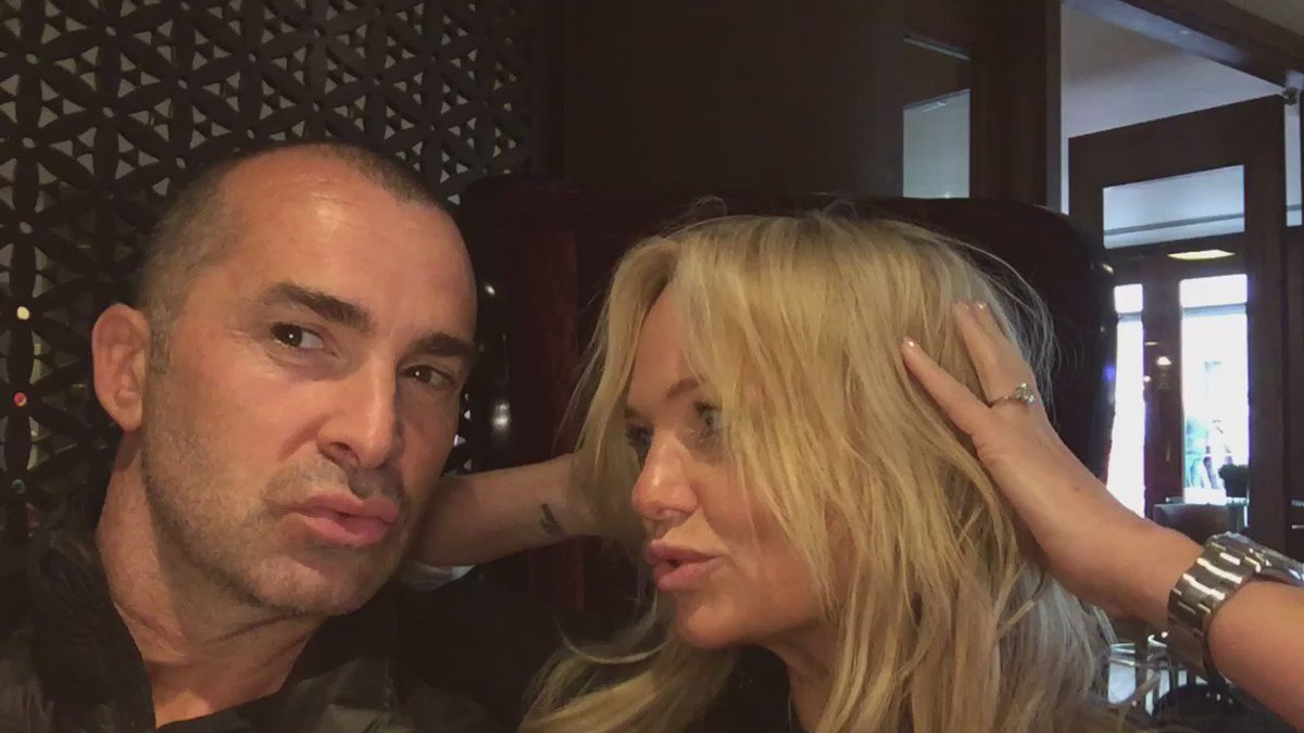 I love this man @louiespence even though his pout is better than mine! #catchup #gossip #bff???? https://t.co/F3Li05OlY0