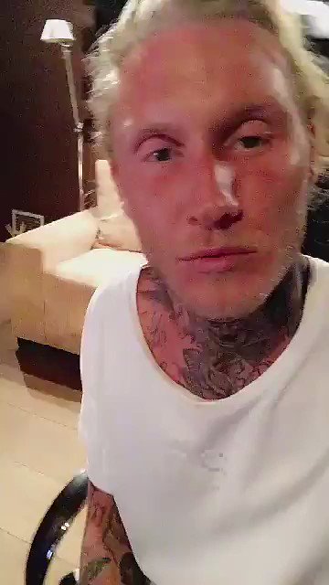 RT @MORTENofficial: Snapchat: BoomBoomBreezy https://t.co/L1NMef2ff9