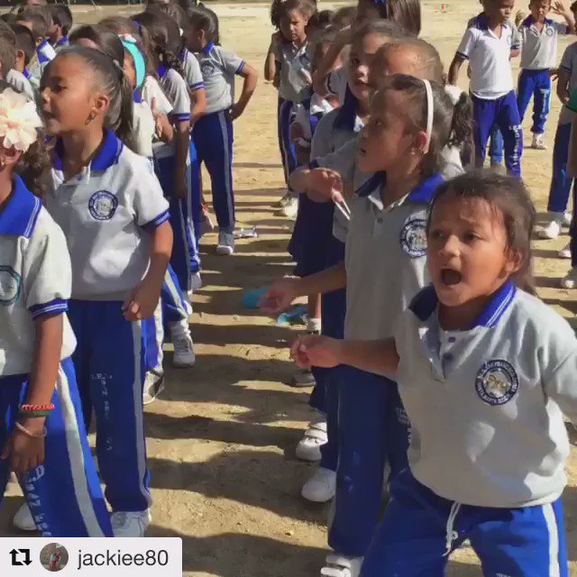 Video: @jackiee80 on Instagram #LaBicicletaKids ???? ShakHQ @carlosvives https://t.co/wfV6kHFA7T