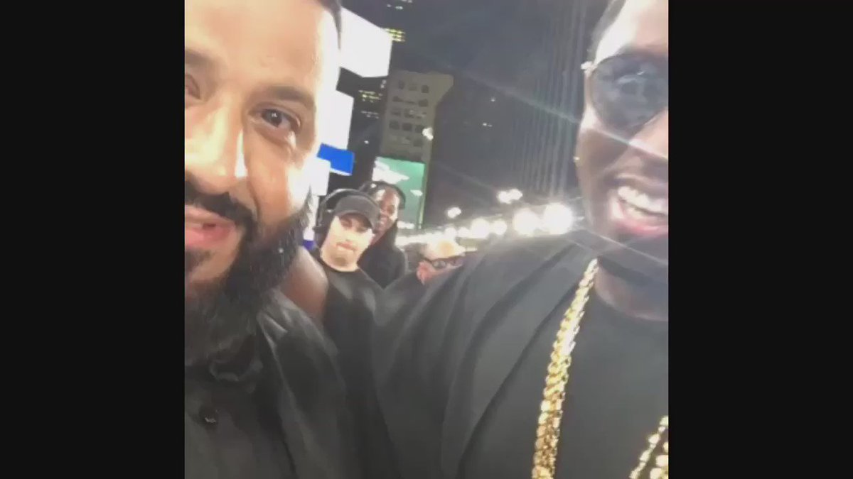 #AboutLastNight #VMAs #MangoCiroc @djkhaled @KanyeWest @CassieSuper @NaomiCampbell 
Add me on snapchat: PUFFDADDY https://t.co/BSsSBMURZz
