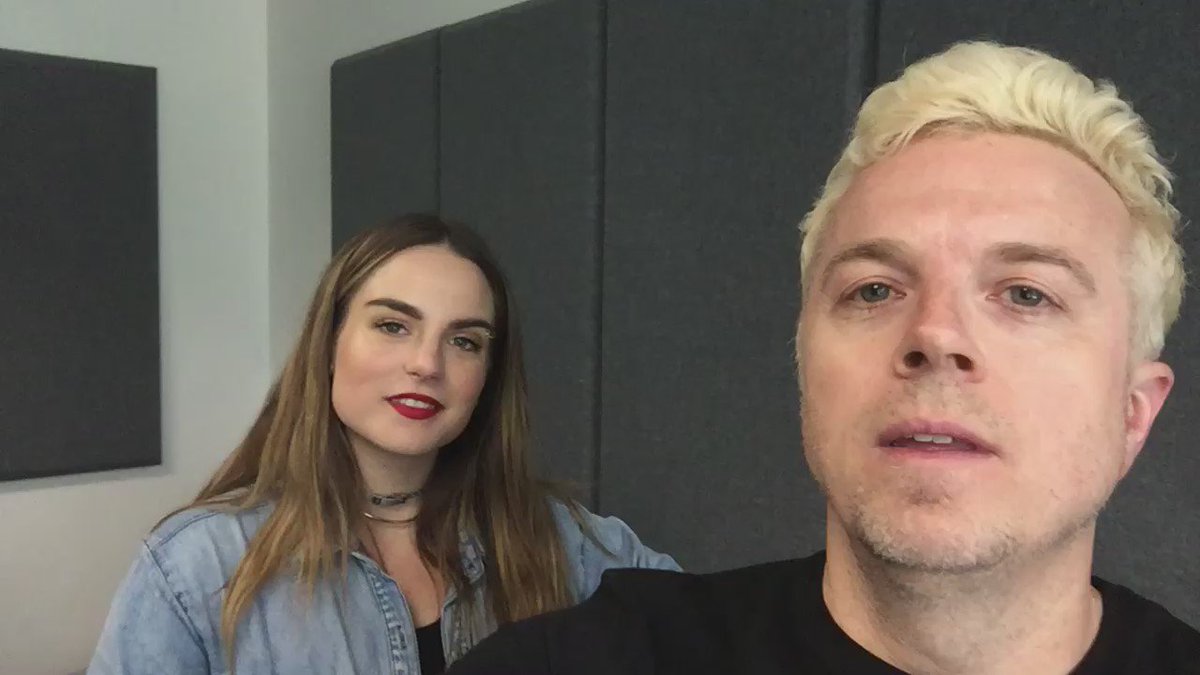 RT @JoJoWright: Damn right I love me some @iamjojo!!! #2JoJos1Room https://t.co/DWDiAmMUEf