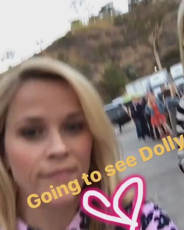 Can't contain our excitement ... @DollyParton here we come!!! ???????????????? #PureAndSimpleTour #HollywoodBowl https://t.co/9tpvvVO0NG