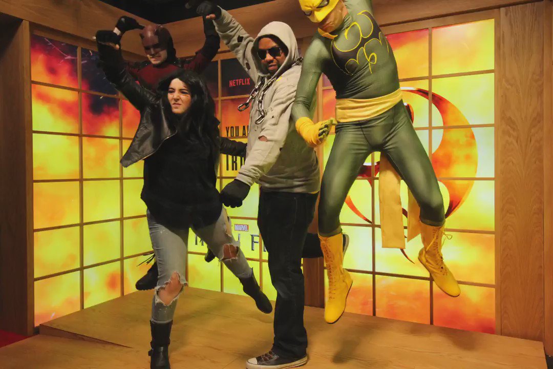RT @TheDefenders: Defend Comic Con. #NYCC #MarvelNYCC https://t.co/FrALPRgEtB