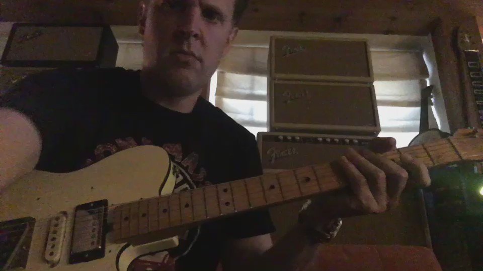 Some fun with the slightly altered 68 Tuxedo Telecaster otherwise known as "The King of Turds" https://t.co/RsKKE06XyW
