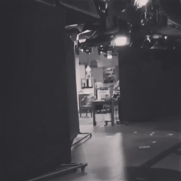 Showtime at @bigbangtheory tape night!!! ???? by @Aayers10 https://t.co/g6mS4Qqvty